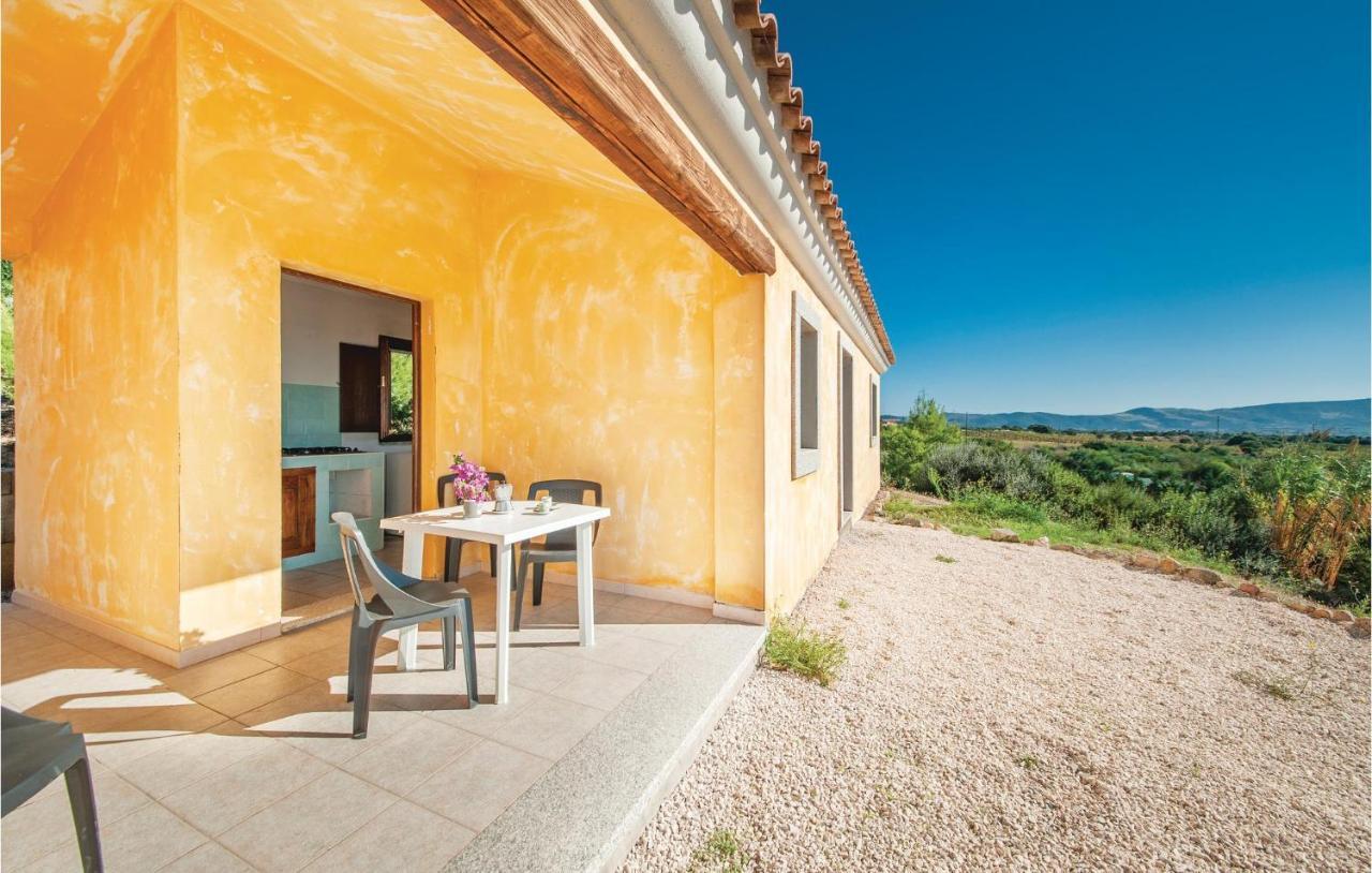 Li Scalitti 2 Villa Badesi Luaran gambar