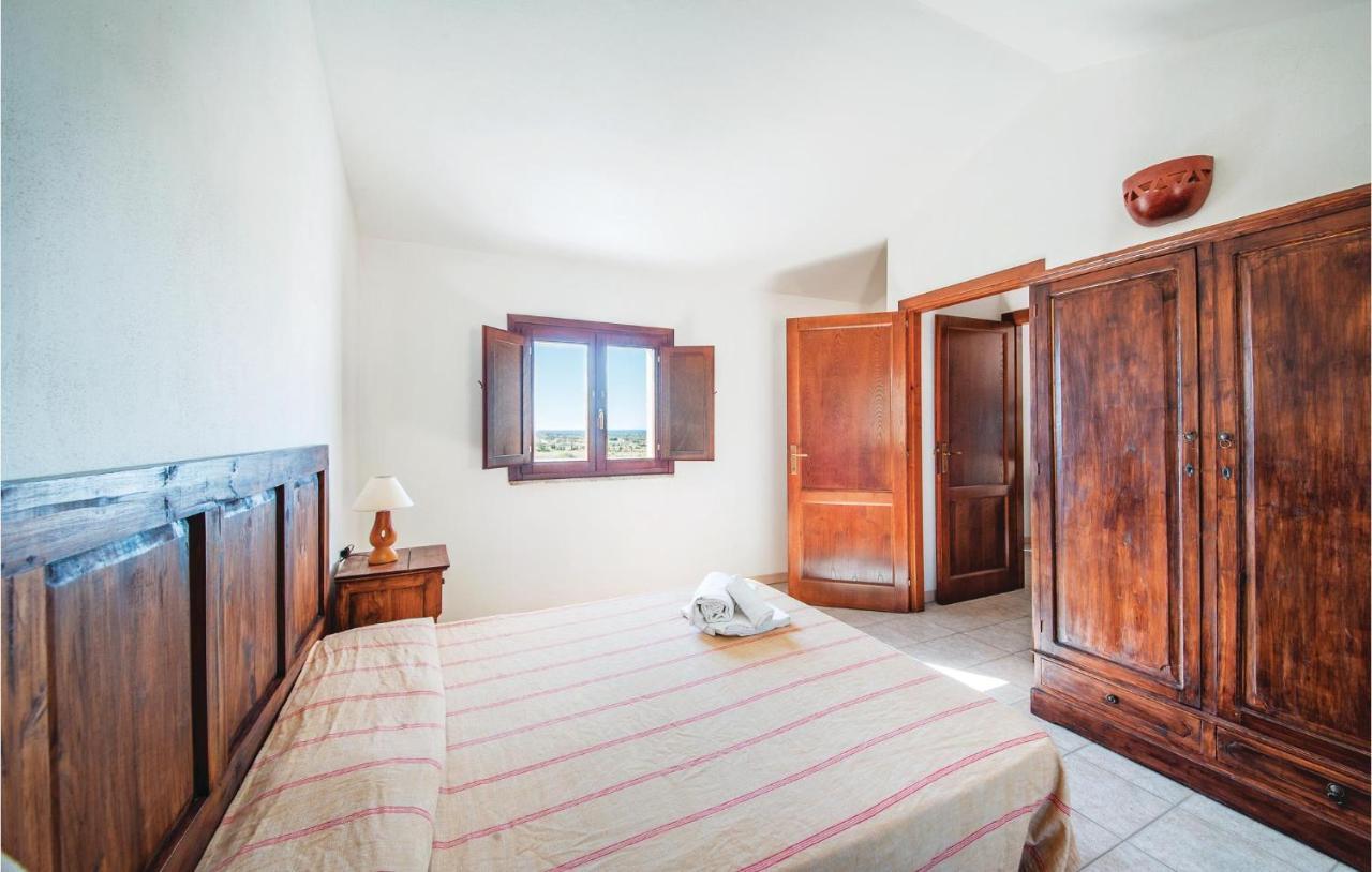 Li Scalitti 2 Villa Badesi Luaran gambar